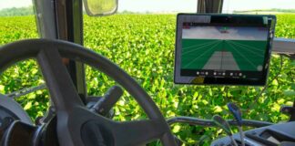 Tecnologia que abre caminhos: a presença feminina no agro ganha força com automação e inteligência de dados