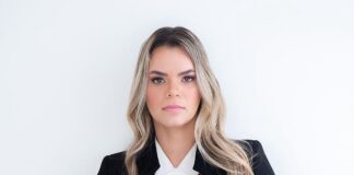 Jessyca Arieira impulsiona empresas com advocacia estratégica Jessyca Arieira desenvolve soluções jurídicas que conectam negócios, investidores e mercados globais com foco em governança, compliance e crescimento sustentável.