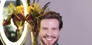 Belasis anuncia Saulo Abrahão como embaixador da marca em fase de expansão Saulo Abrahão é o novo embaixador da Belasis, plataforma de gestão para salões de beleza, barbearias e clínicas de estética.