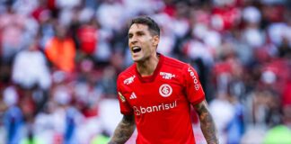Ídolo do Celta e ex-Internacional, Hugo Mallo mira novo capítulo da carreira Hugo Mallo em ação pelo Internacional