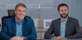 De duas turmas à atuação nacional: escolhas que construíram a história do IPOG Paulo Santana e Leonardo Oliveira, sócios fundadores do IPOG, à frente de uma trajetória que começou em Goiânia e ganhou alcance nacional ao longo de 25 anos.