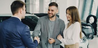 Trocar dívida cara por dívida barata: quando a conta fecha e quando não fecha Trocar dívida cara por outra mais barata tem lógica financeira e impulsiona o crédito com garantia de veículo.