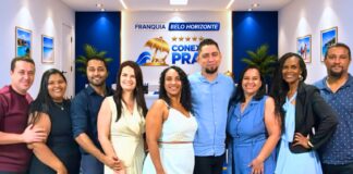 Conexão Praia se torna rede de franquias e inicia expansão nacional Proprietários das primeiras franquias da Conexão Praia.